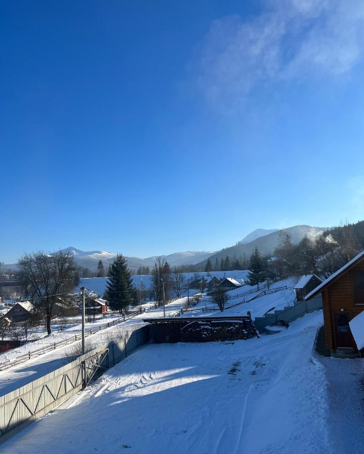 Котедж Mezohat Koz'meshchyk Dış mekan fotoğraf